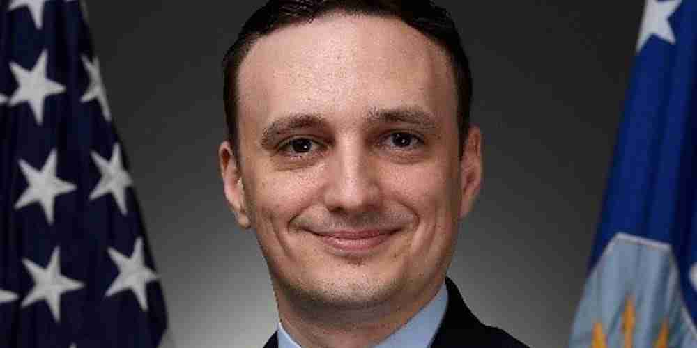 A Pentagon Official Said He Resigned Because US Cybersecurity Is No Match For China, Calling It ‘kindergarten level’