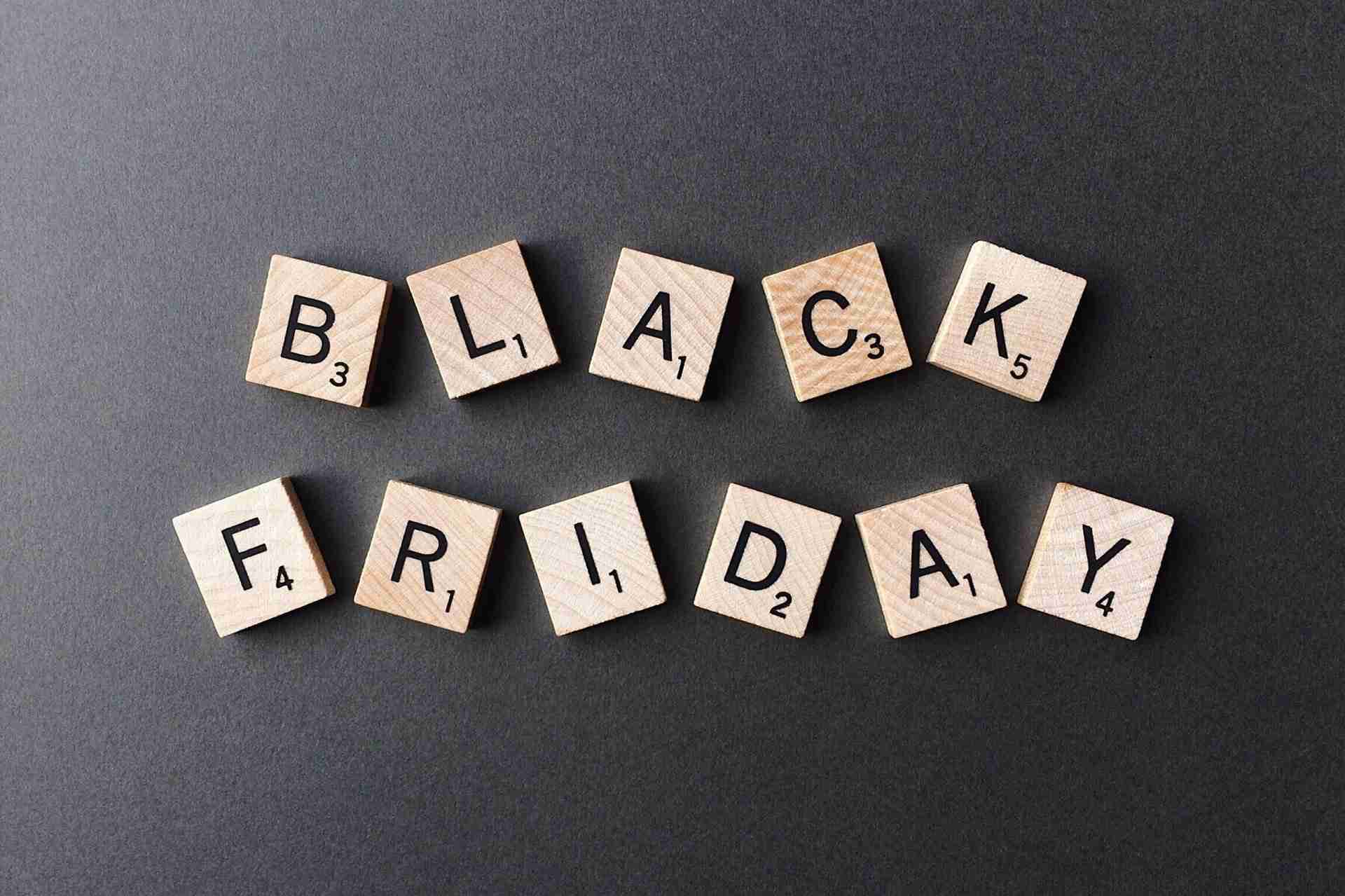 How Cybercriminals Adjusted Their Scams for Black Friday 2021